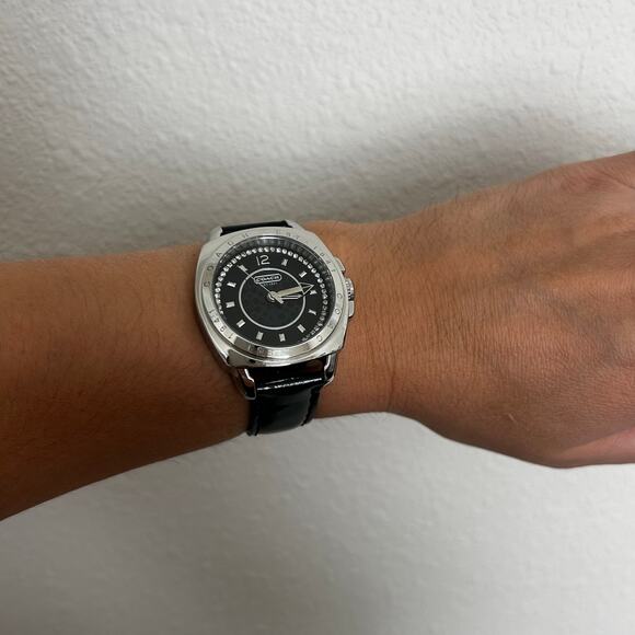 Women's Coach Boyfriend Black Patent Leather Strap Crystal Dial Watch Large - Picture 4 of 12